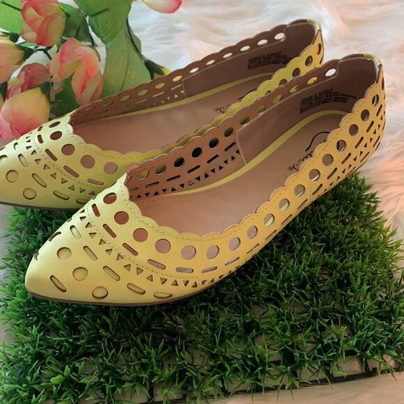 CANDIE’S WOMENS FLAT SHOES SIZE 8.5 - Picture 5 of 6